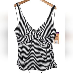 Christina Black White Stripe Tankini Swim Top Women’s Size 14 Built In Cups NWT
